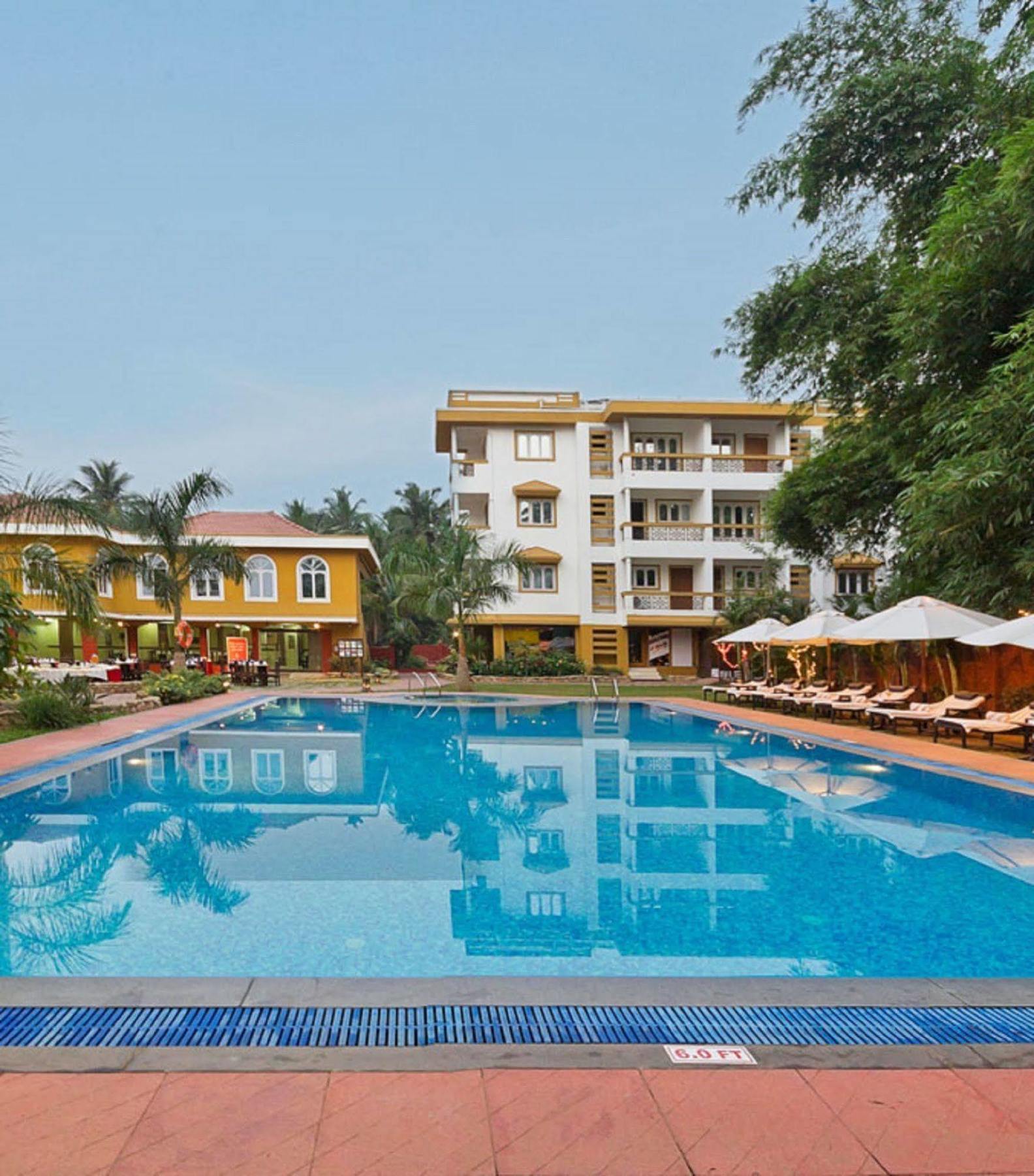 Crystal By Morpho, Goa Villagio Resort Betalbatim Esterno foto